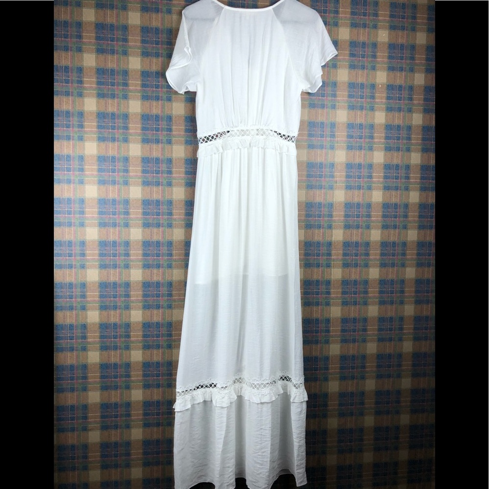 Flutter Sleeve Maxi Dress - Picture 6 of 6